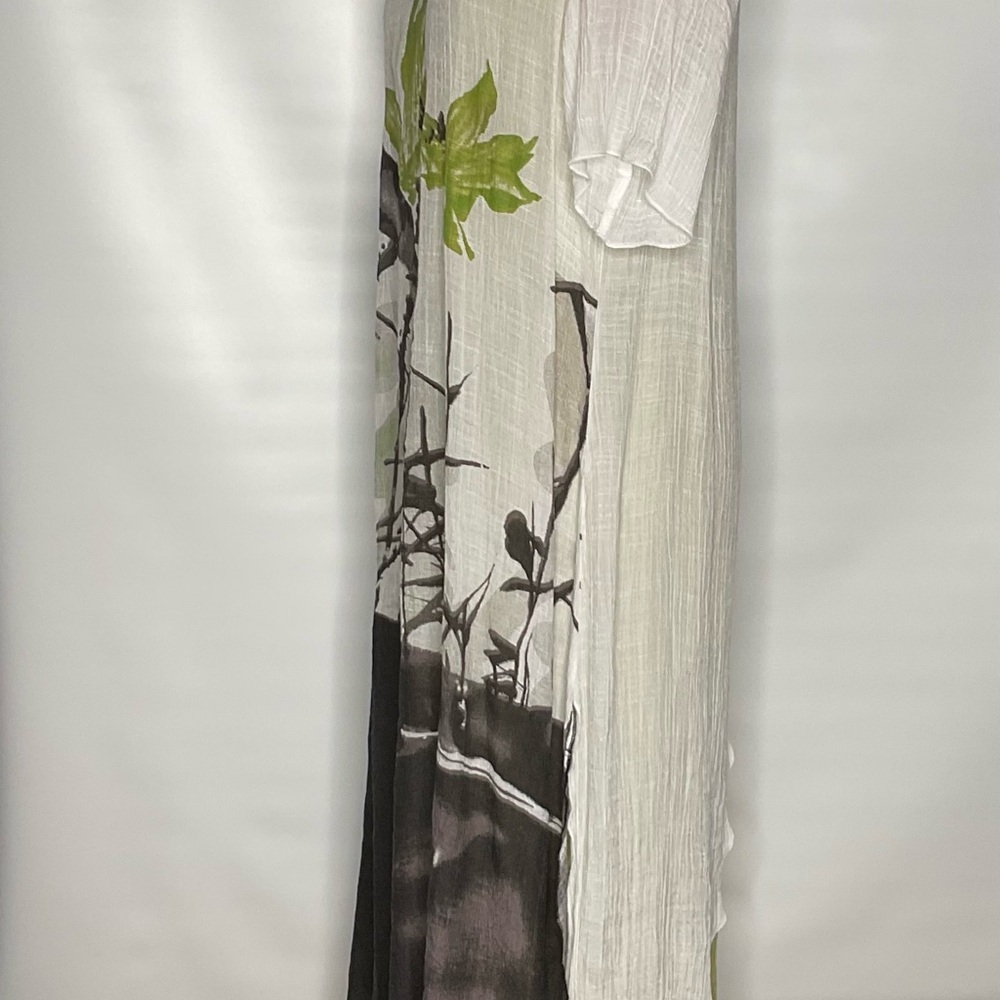 Threadz‎ unique dress made in Australia. - Picture 5 of 11